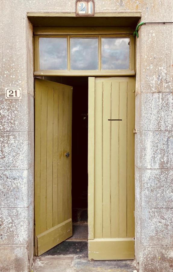 Joli Studio à deux pas du Château et du centre Vitré Esterno foto